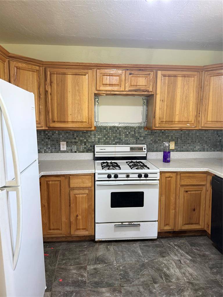 9792 County Road 3605, Ada, OK 74820