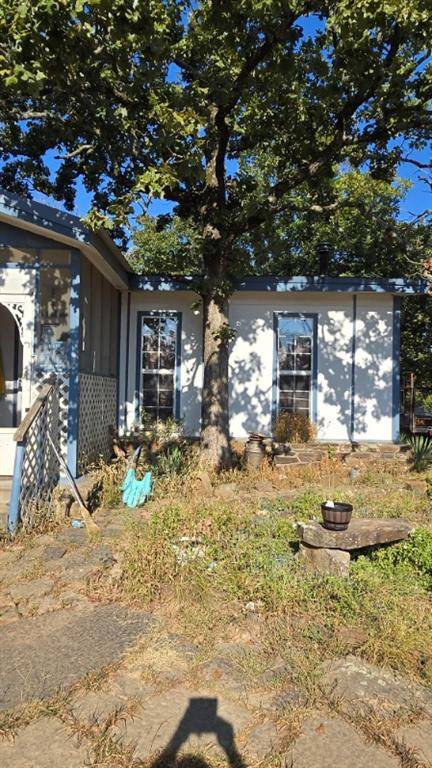 825 Bus LOOP, Eufaula, OK 74432