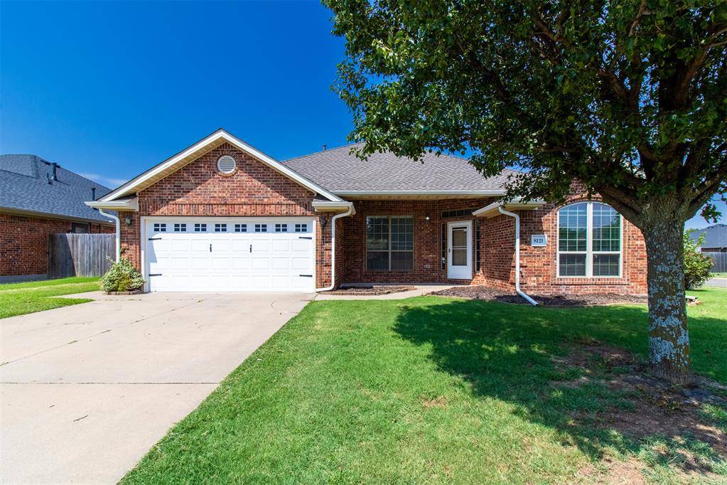 8121 Woodhue DR, Oklahoma City, OK 73135