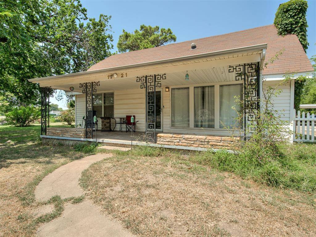 1721 E Foreman Rd RD, El Reno, OK 73036