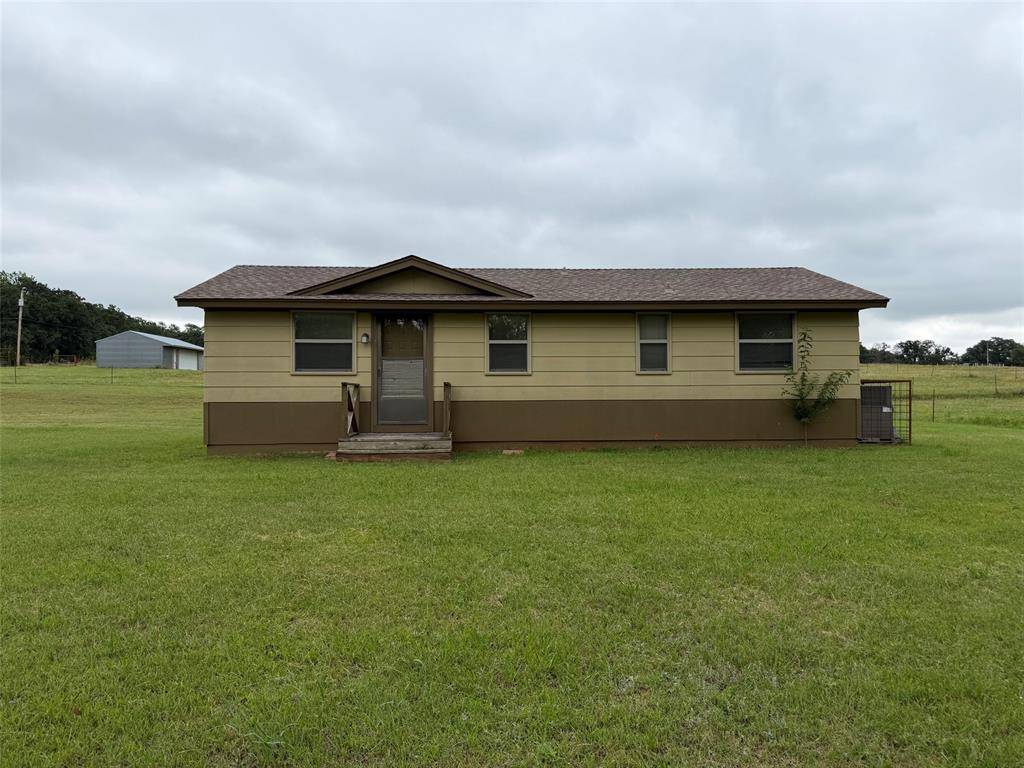 218 Quail Hollow DR, Blanchard, OK 73010