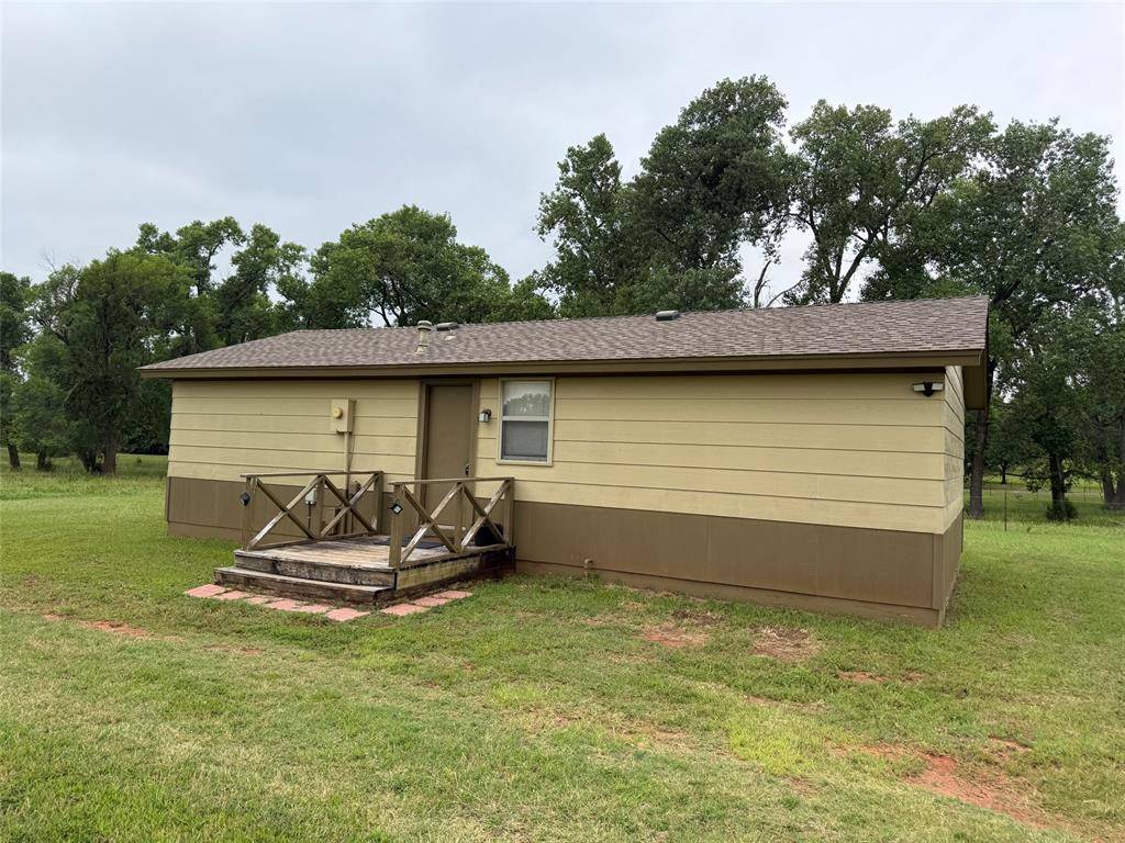 218 Quail Hollow DR, Blanchard, OK 73010