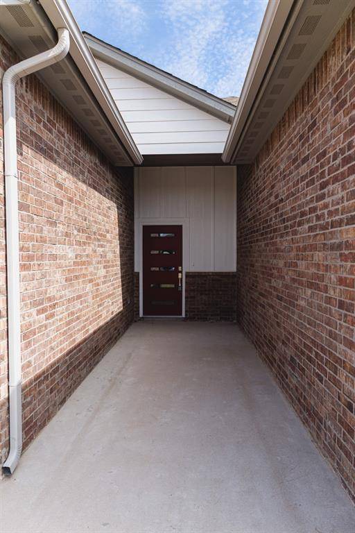 512 Remington AVE, Jones, OK 73049