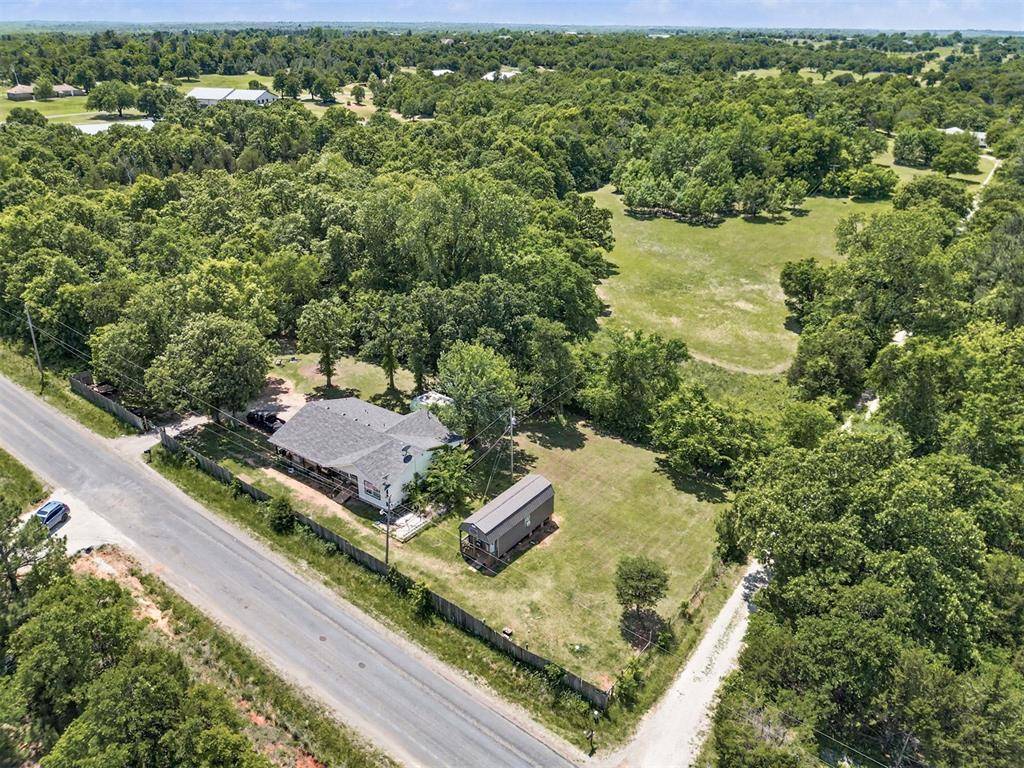 4863 S Pottawatomie RD, Newalla, OK 74857