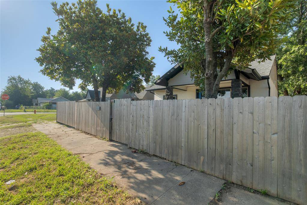 422 SE 17th ST, Oklahoma City, OK 73129