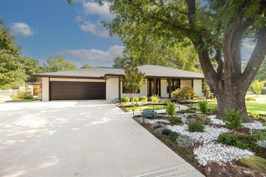 1305 E Lawrence ST, Wynnewood, OK 73098