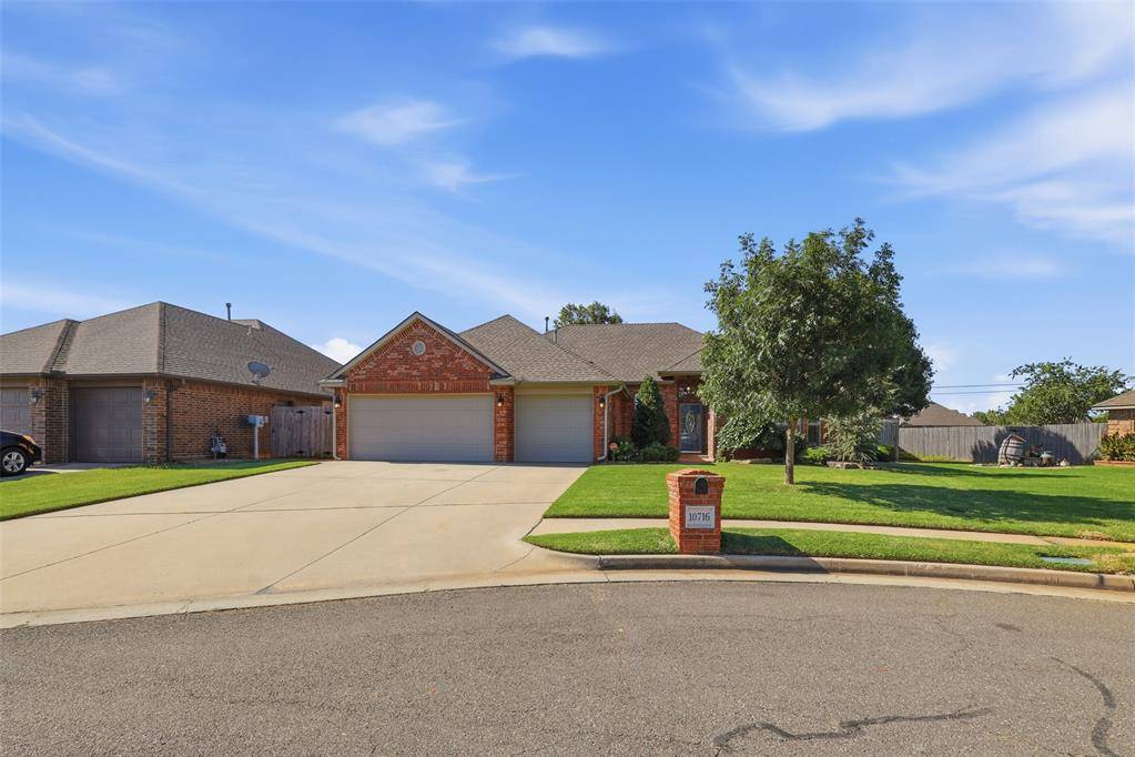 10716 NW 37th ST, Yukon, OK 73099