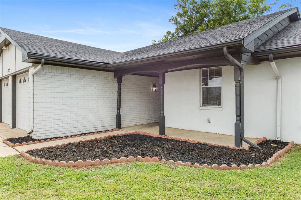 1729 Gladstone TER, Oklahoma City, OK 73120