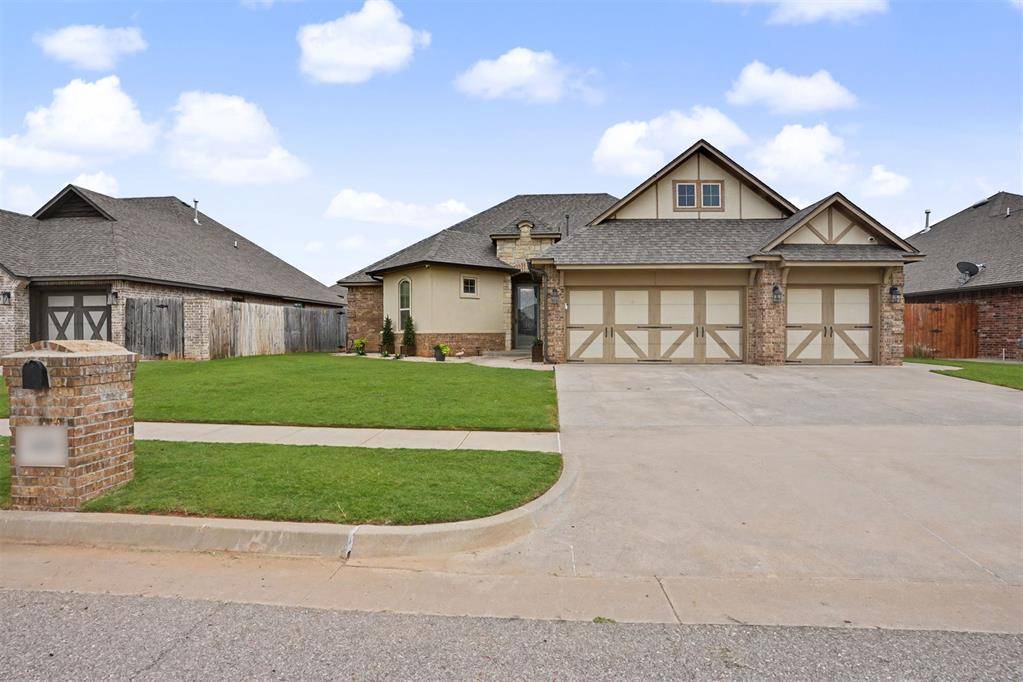4600 Kentucky Ridge DR, Mustang, OK 73064