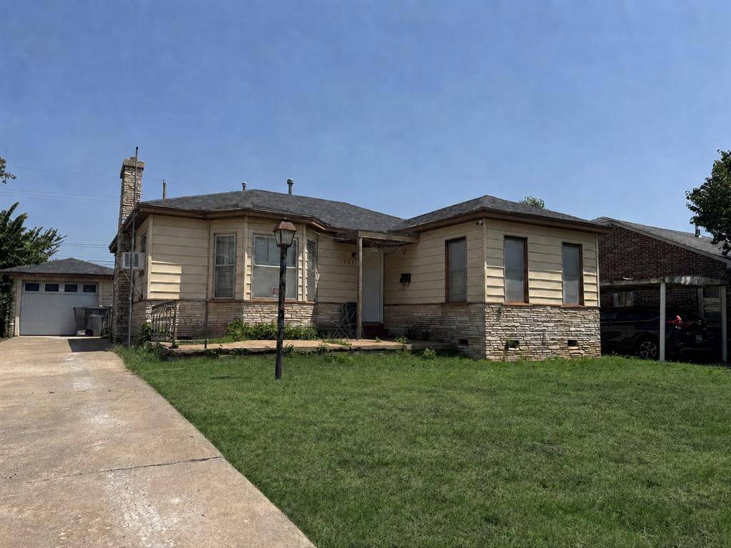 1507 SW A AVE, Lawton, OK 73501