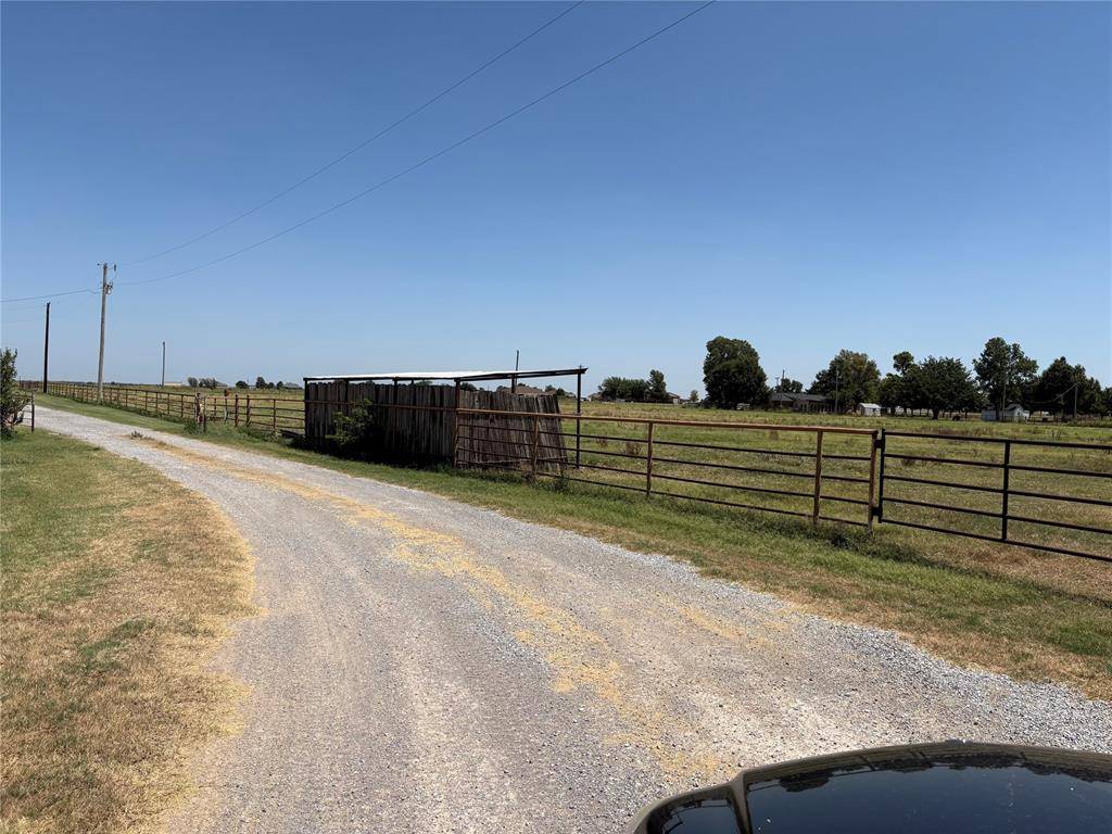 20584 N 2810 RD, Kingfisher, OK 73750