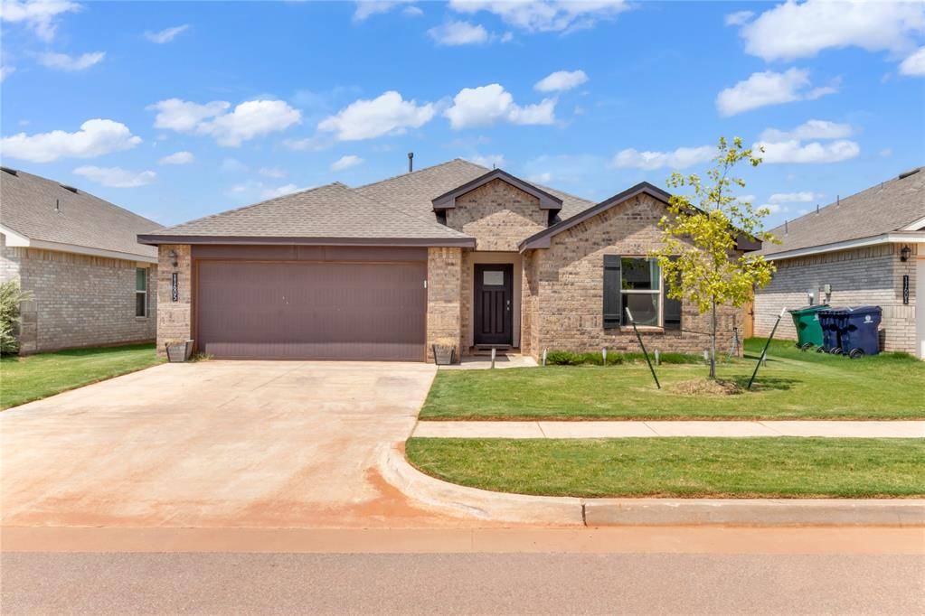 11605 SW 27th ST, Yukon, OK 73099
