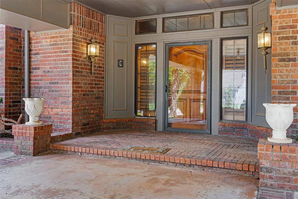 5016 Misty Glen CIR, Oklahoma City, OK 73142