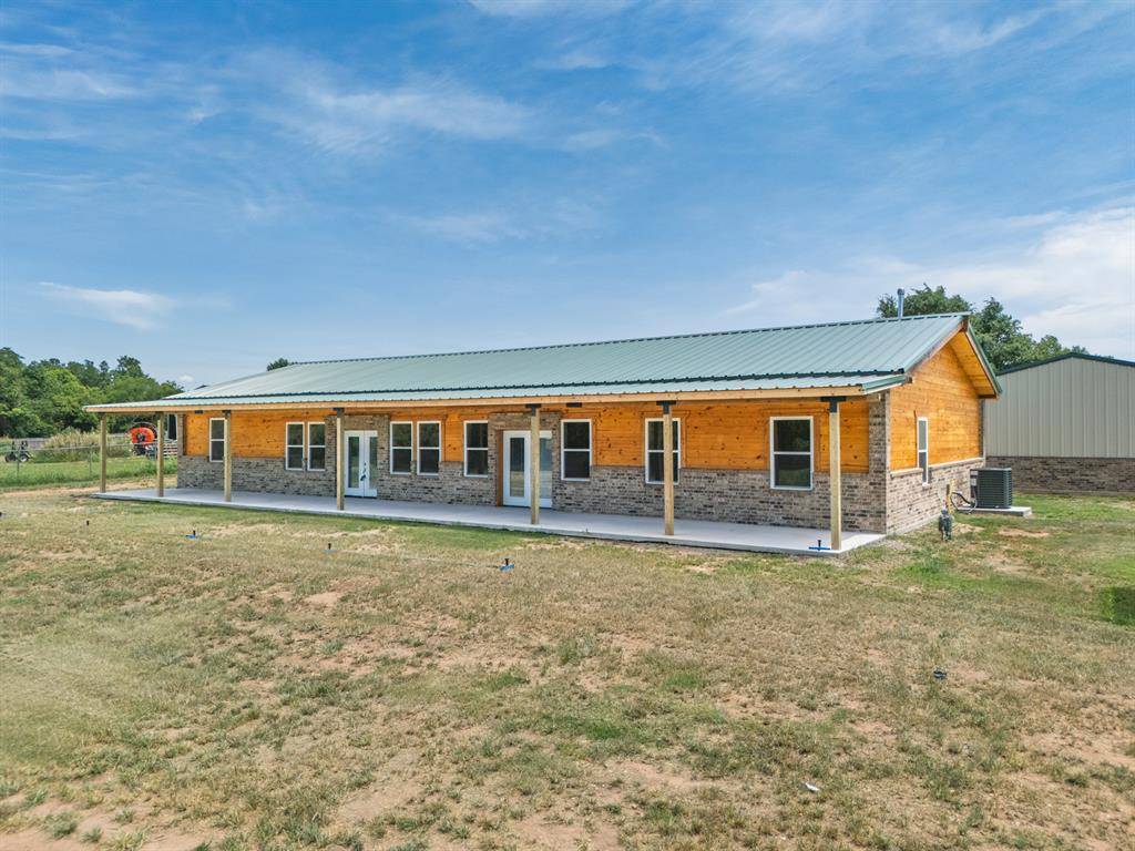 37950 W Macarthur ST, Shawnee, OK 74804