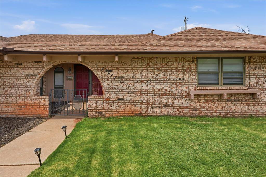 11917 Camelot PL, Oklahoma City, OK 73120