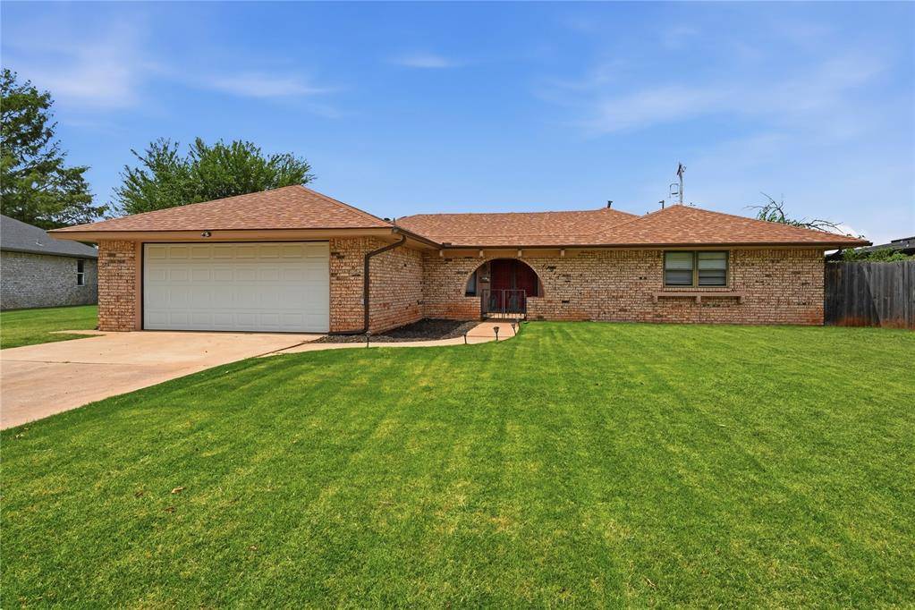 11917 Camelot PL, Oklahoma City, OK 73120