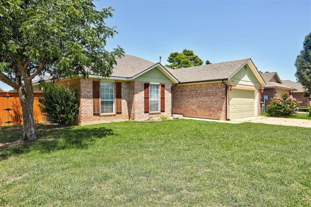 1240 Capitol DR, Edmond, OK 73003