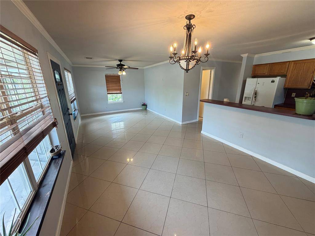 2240 SW 25th ST, Oklahoma City, OK 73108