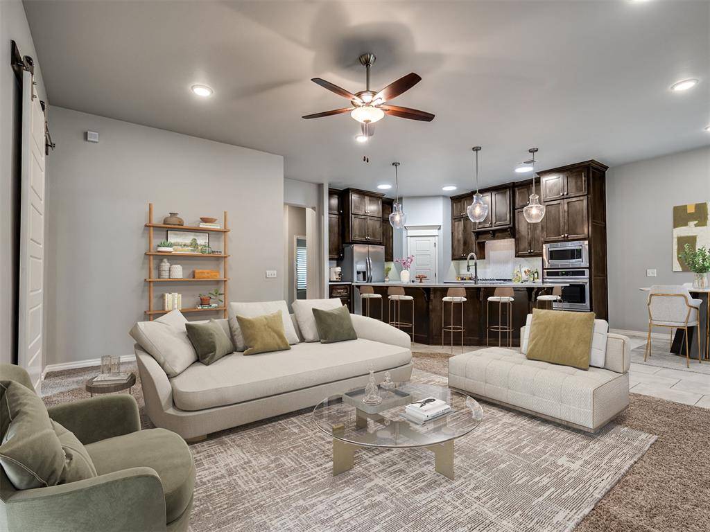 1305 N Storybrook ST, Mustang, OK 73064