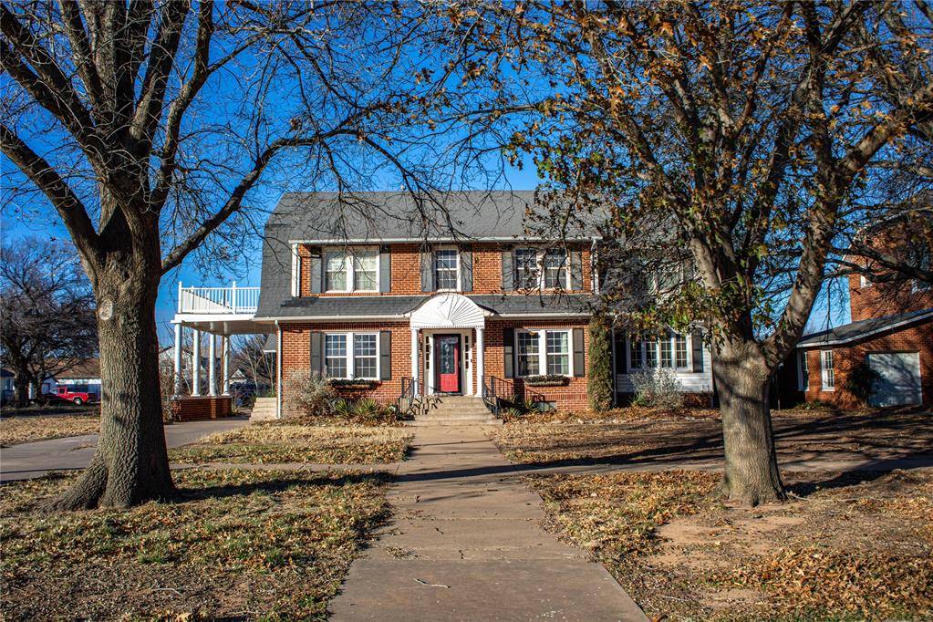 505 W Lincoln ST, Mangum, OK 73554