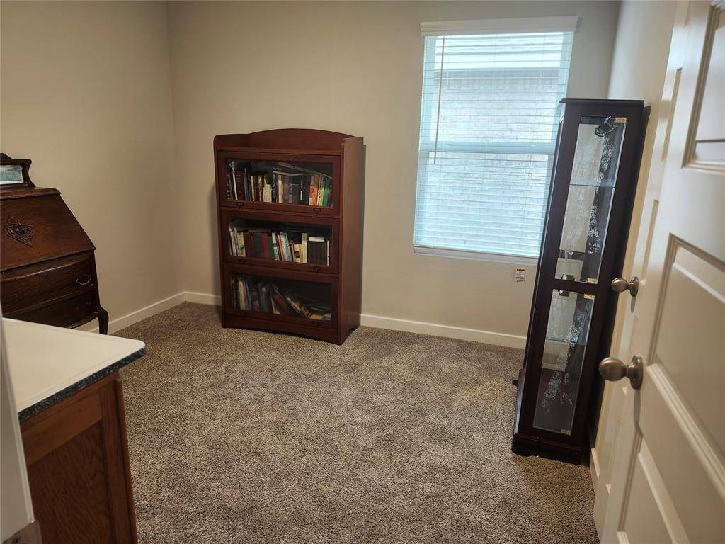 10605 Red Thistle DR, Oklahoma City, OK 73131