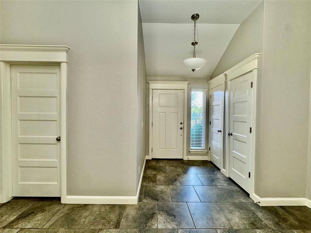 1001 Merlin DR #1001 - 1003, Norman, OK 73072