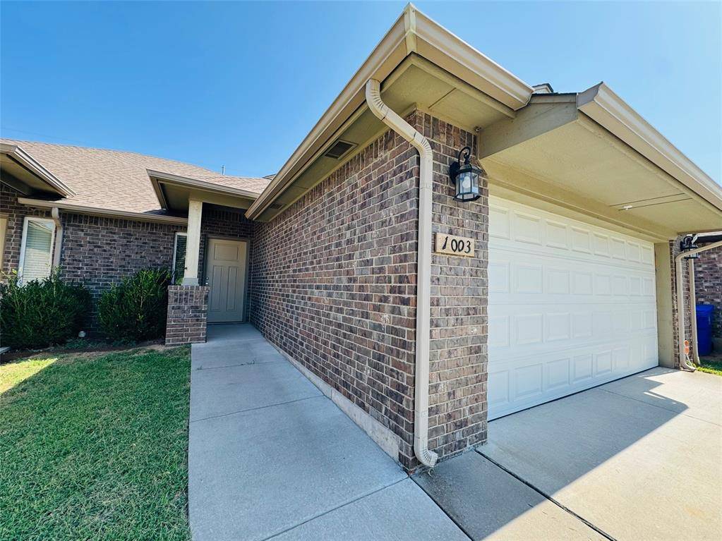 1001 Merlin DR #1001 - 1003, Norman, OK 73072
