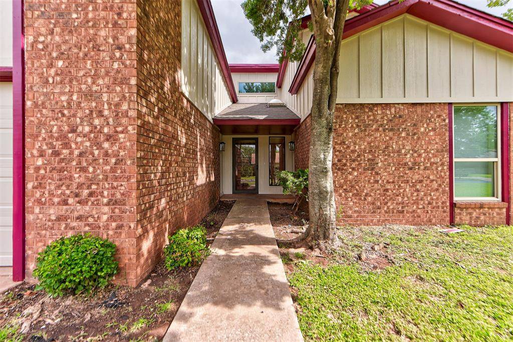 2115 Teresa DR, Norman, OK 73071