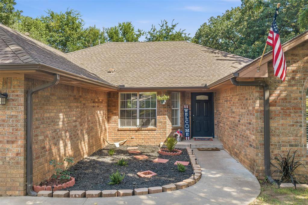 127 Tanglewood DR, Pauls Valley, OK 73075