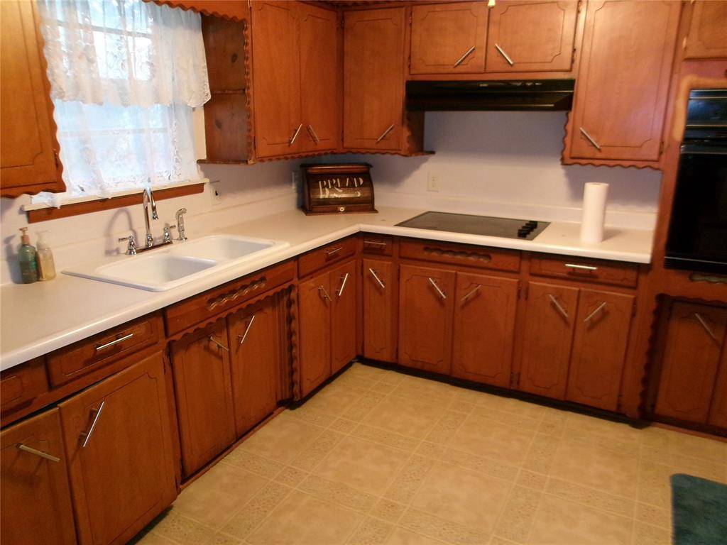 4813 N Woodland Park TER, Spencer, OK 73084