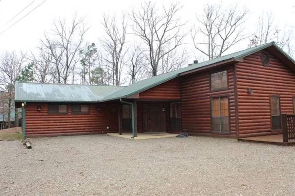 324 Lucian Sorrel RD, Broken Bow, OK 74728