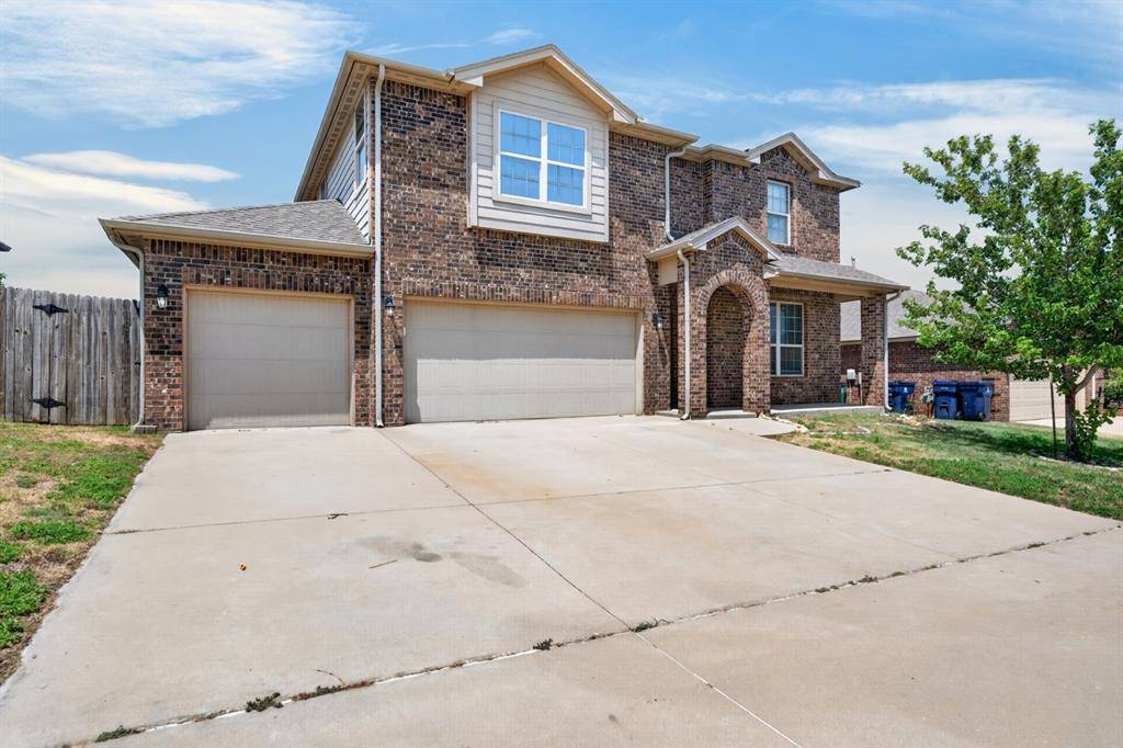 11309 NW 94th ST, Yukon, OK 73099