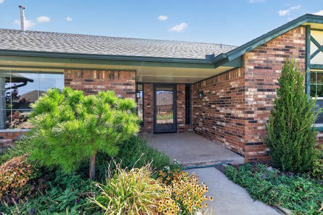 10800 W Country DR, Oklahoma City, OK 73170