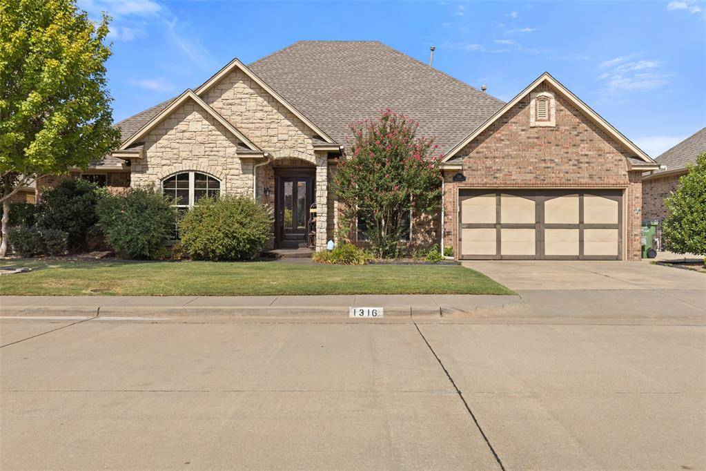 1316 Katelyn CT, Yukon, OK 73099