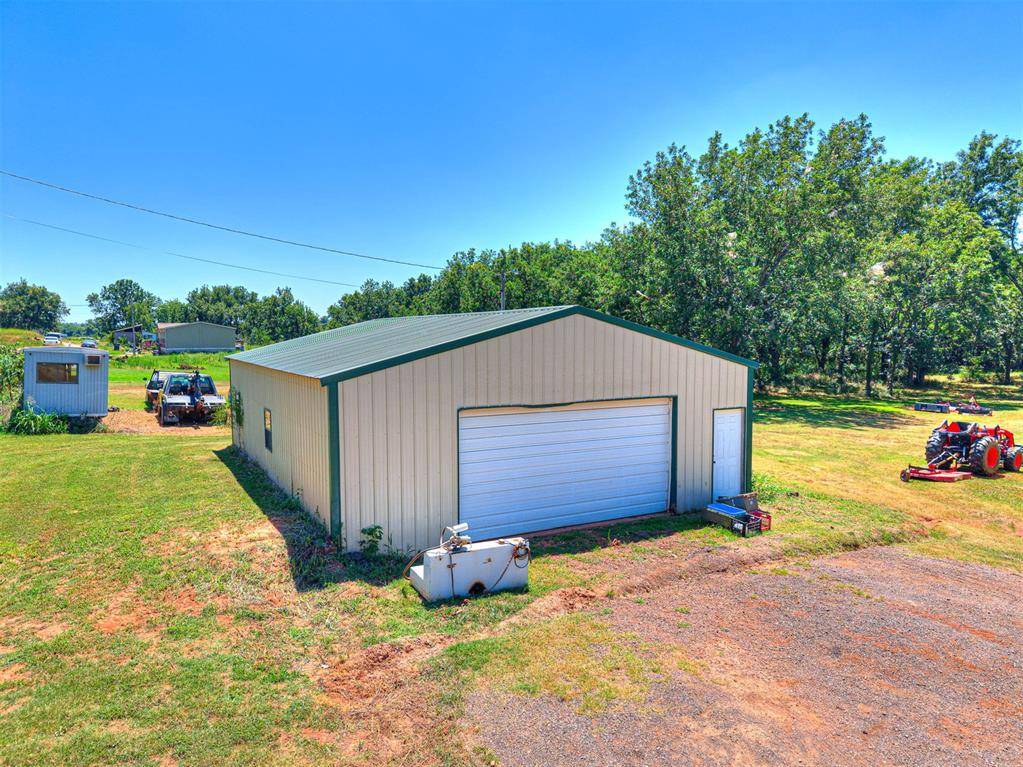 980297 S 3330 RD, Wellston, OK 74881