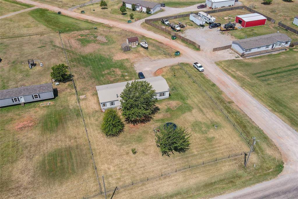 16204 Sunflower DR, Yukon, OK 73099