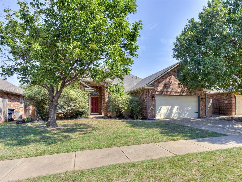 1933 NW 176th ST, Edmond, OK 73012