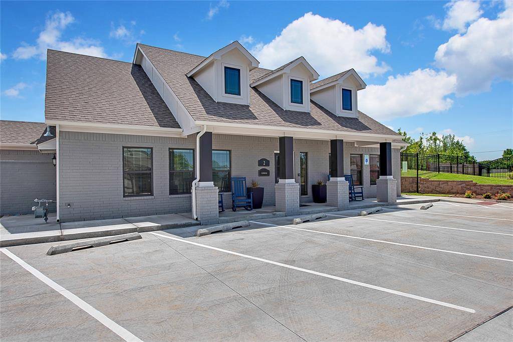 12724 NW 2nd ST, Yukon, OK 73099