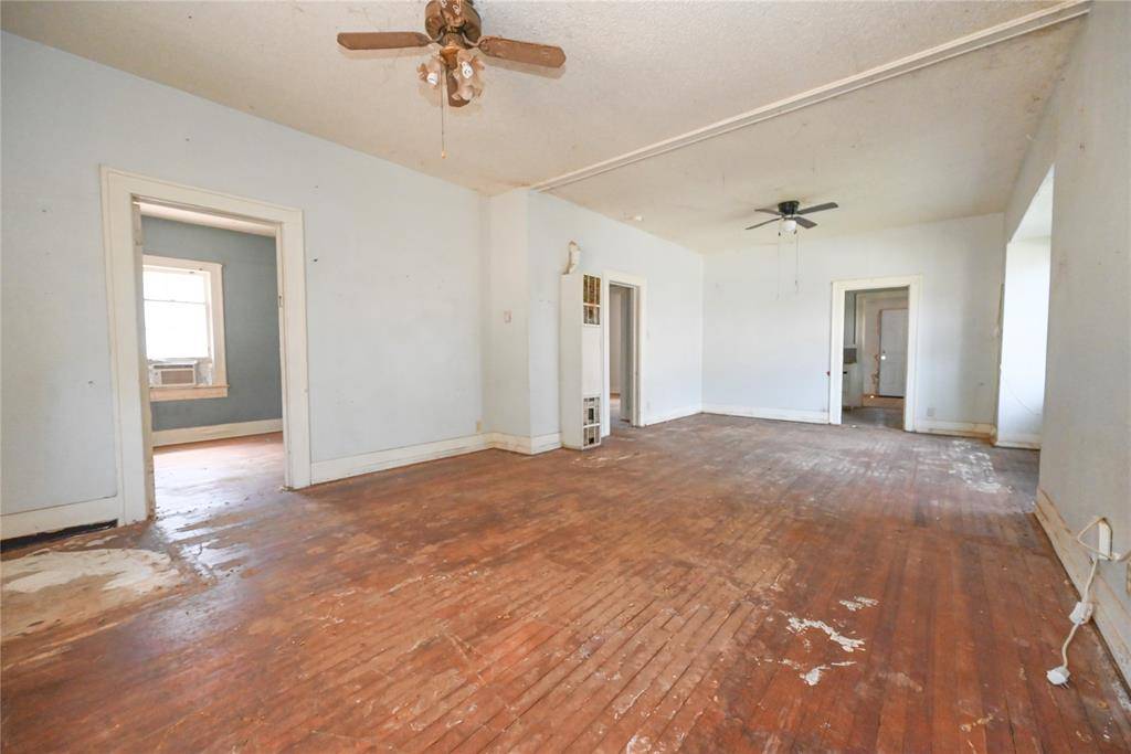1425 W Dakota ST, Chickasha, OK 73018