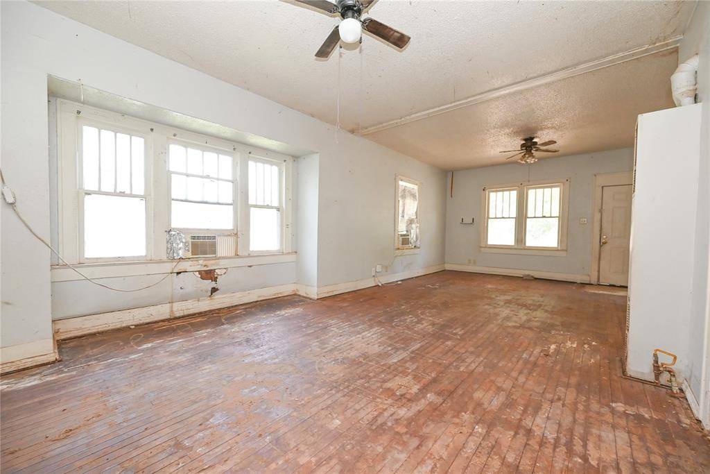 1425 W Dakota ST, Chickasha, OK 73018