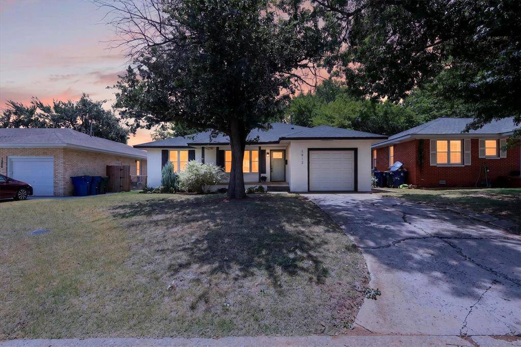 1912 Brighton AVE, The Village, OK 73120