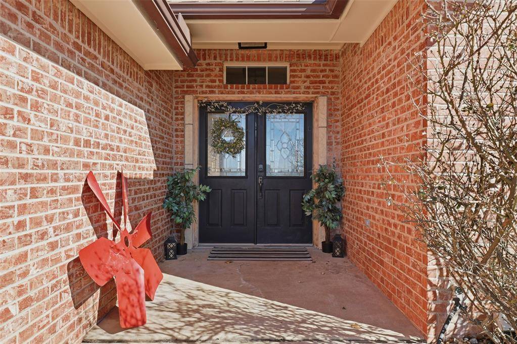 1700 Sandpiper DR, Blanchard, OK 73010