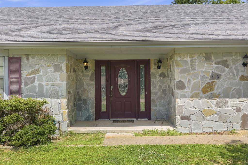75 Cherry ST, Healdton, OK 73438