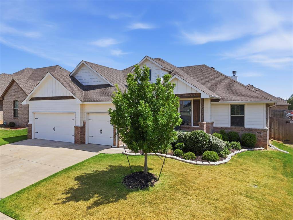 8204 NW 161st TER, Edmond, OK 73013