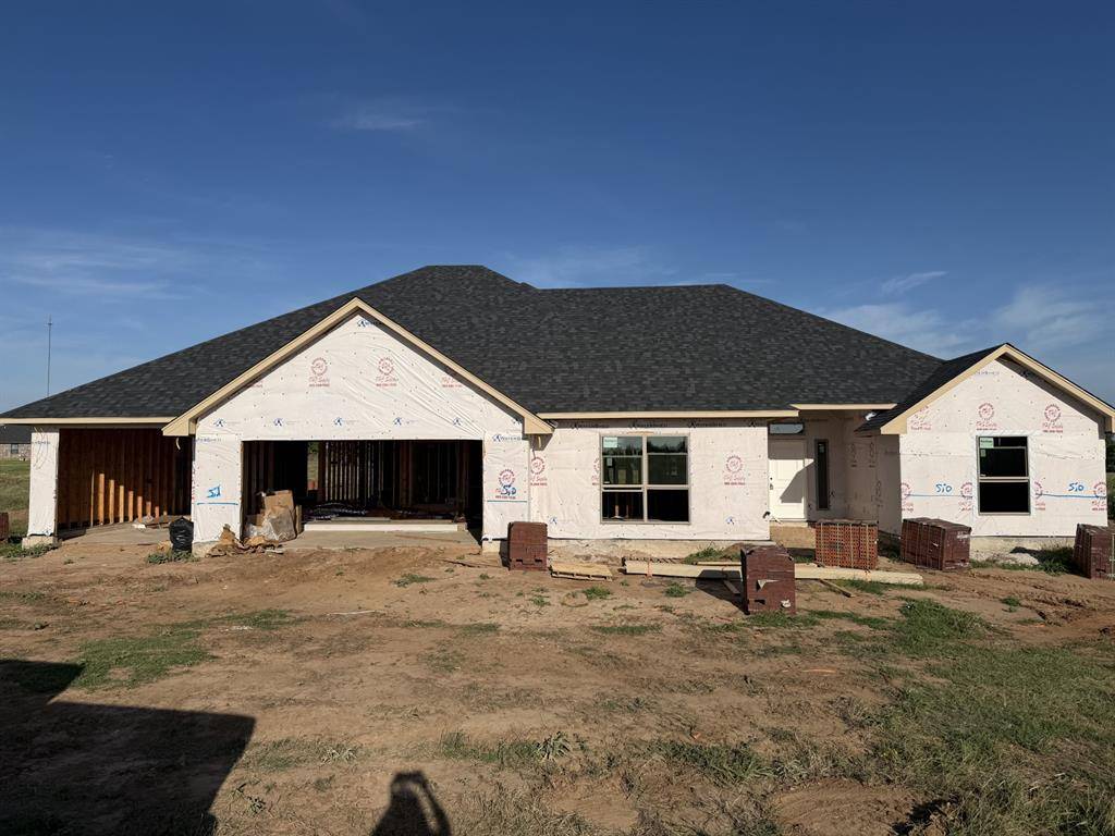 2621 Secretariat PASS, Guthrie, OK 73044