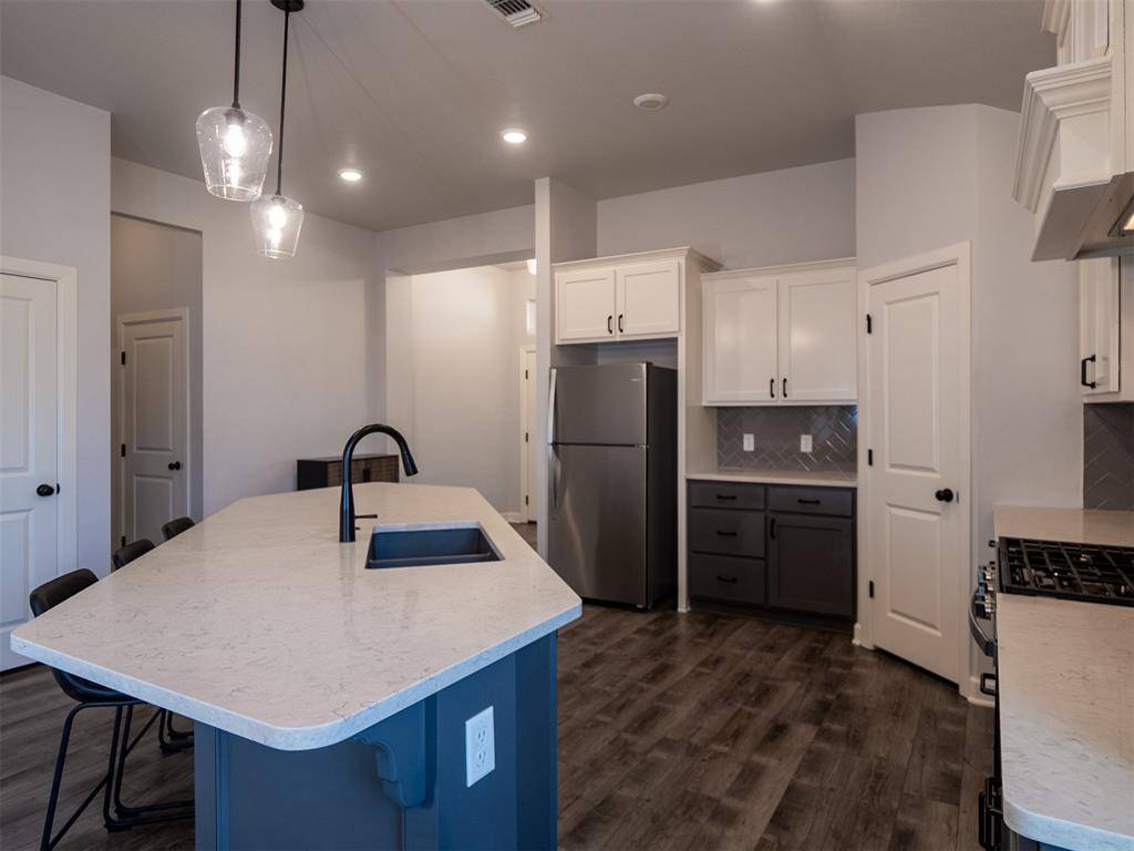 3125 Red Cedar WAY, Norman, OK 73069