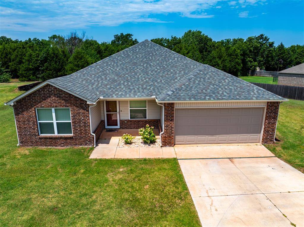 5718 Bent Creek RD, Shawnee, OK 74804
