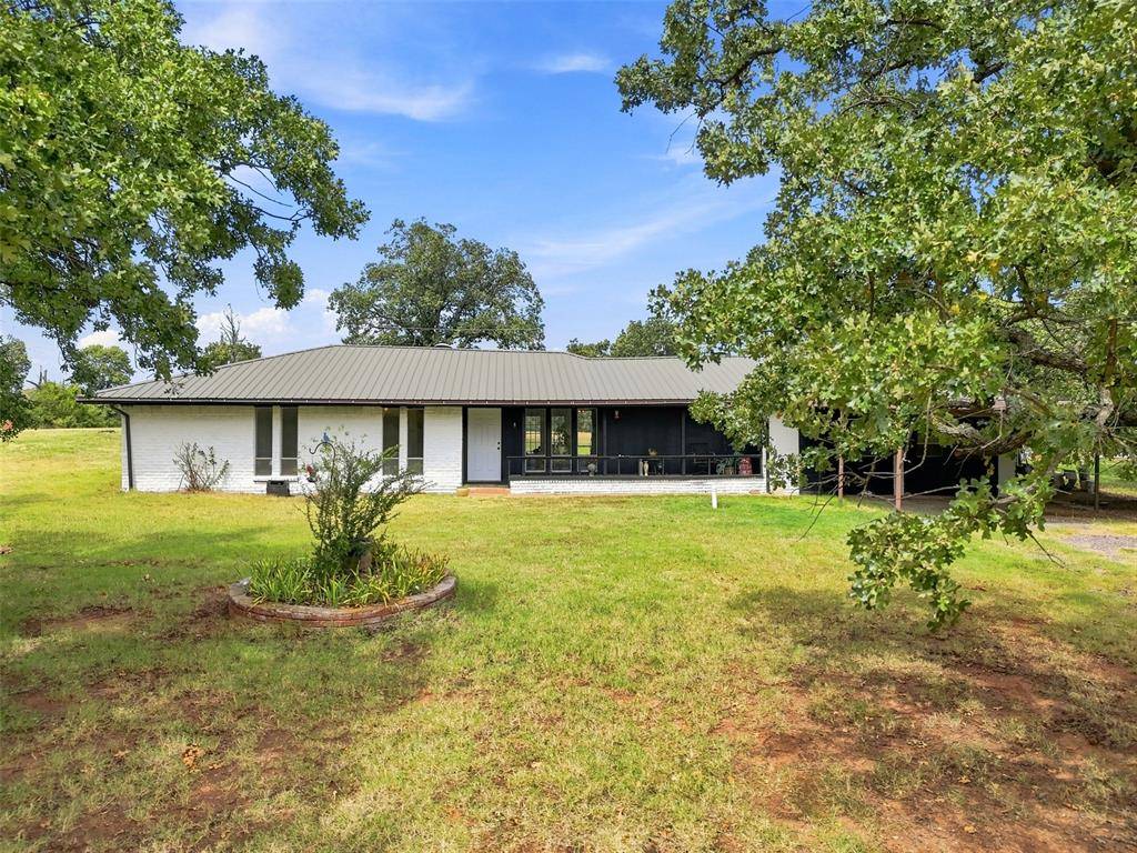 13904 S Dobbs RD, Mcloud, OK 74851