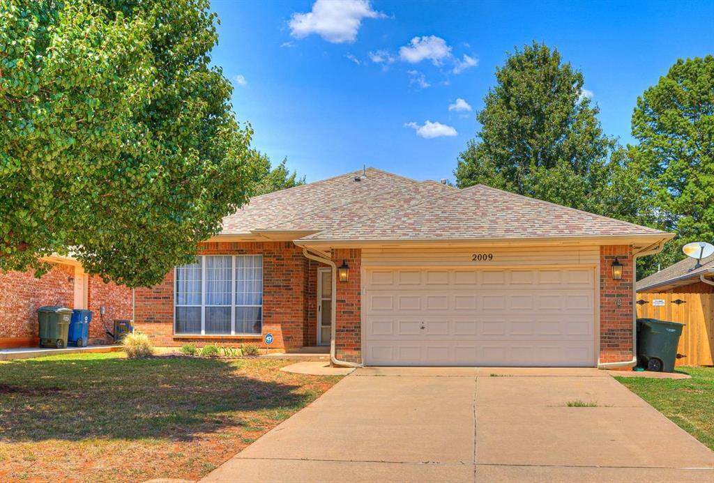 2009 Emerald Brook CT, Edmond, OK 73003