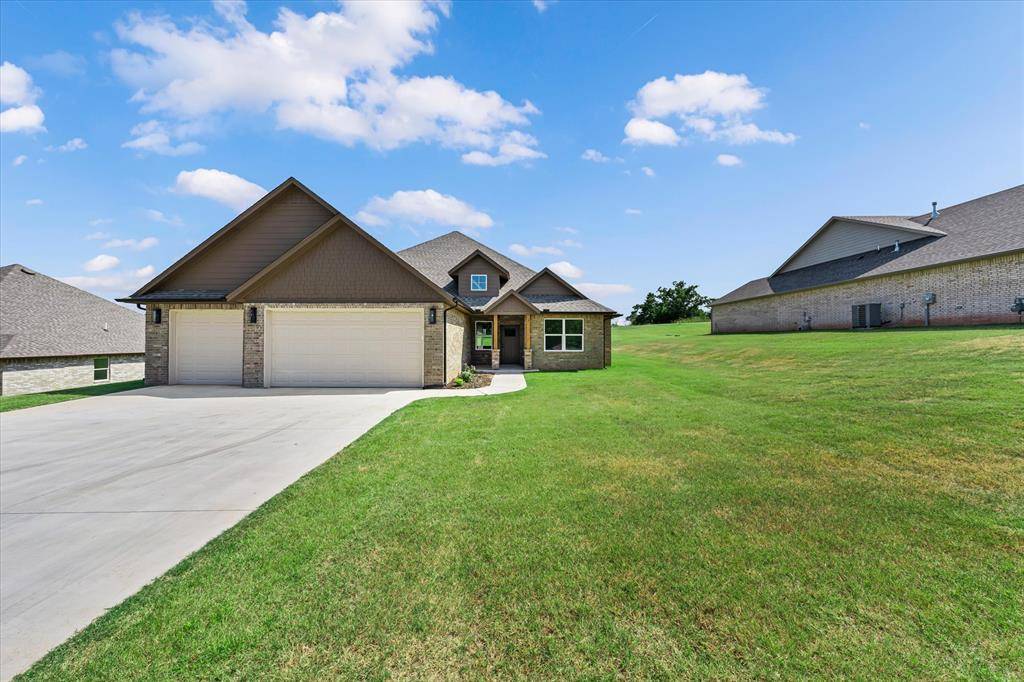 175 Canyon Creek LN, Guthrie, OK 73044